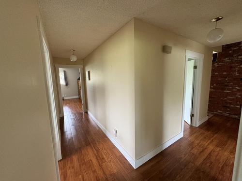 7591 17Th Street, Grand Forks, BC - Indoor Photo Showing Other Room