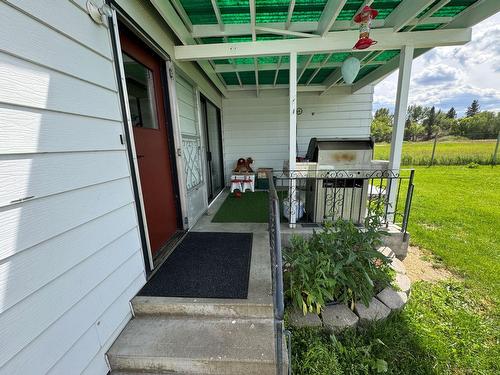 7591 17Th Street, Grand Forks, BC - Outdoor With Exterior