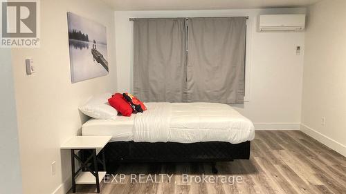 38 - 105 Andover Drive, London, ON - Indoor Photo Showing Bedroom