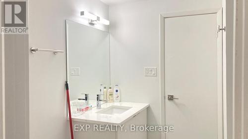 38 - 105 Andover Drive, London, ON -  Photo Showing Bathroom
