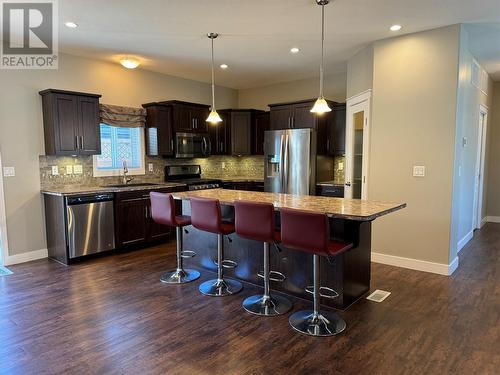 8300 Gallagher Lake Frontage Road Unit# 89, Oliver, BC - Indoor Photo Showing Kitchen With Stainless Steel Kitchen