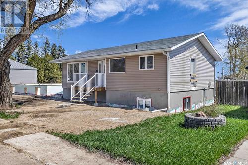 E 303 1St Street E, Delisle, SK - Outdoor