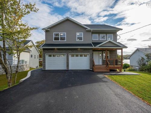 447 Lakeview Avenue, Middle Sackville, NS 