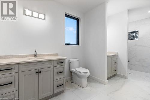 535 Isaac Street Unit# 101, South Bruce Peninsula, ON - Indoor Photo Showing Bathroom