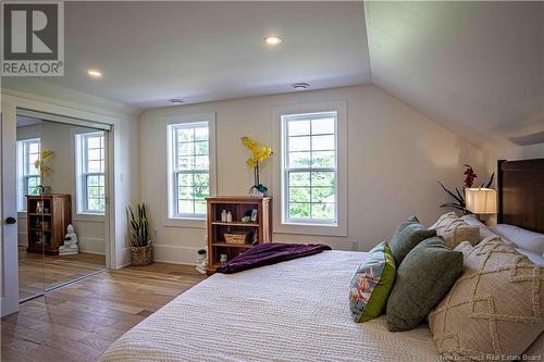 1174 Route 105, Douglas, NB - Indoor Photo Showing Bedroom