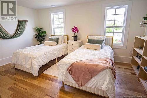 1174 Route 105, Douglas, NB - Indoor Photo Showing Bedroom