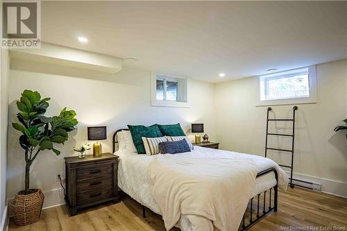 1174 Route 105, Douglas, NB - Indoor Photo Showing Bedroom