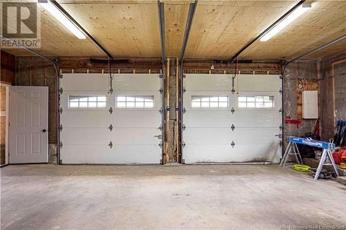 1174 Route 105, Douglas, NB - Indoor Photo Showing Garage