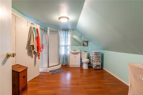 5778 Peer Street, Niagara Falls, ON - Indoor Photo Showing Other Room