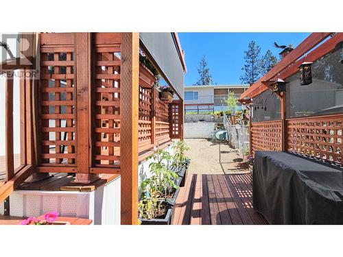 1999 97 Highway S Unit# 221, West Kelowna, BC 