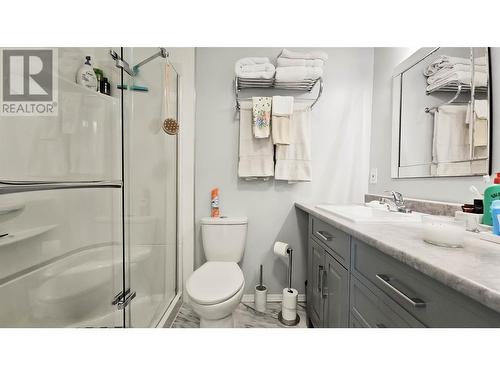 1999 97 Highway S Unit# 221, West Kelowna, BC 