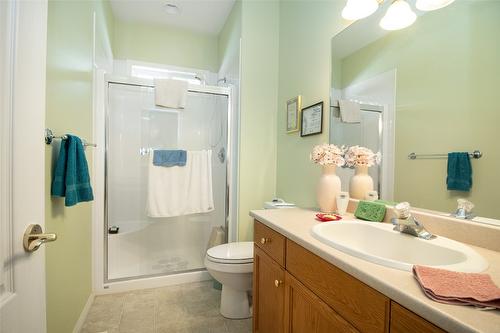 344-665 Cook Road, Kelowna, BC - Indoor Photo Showing Bathroom