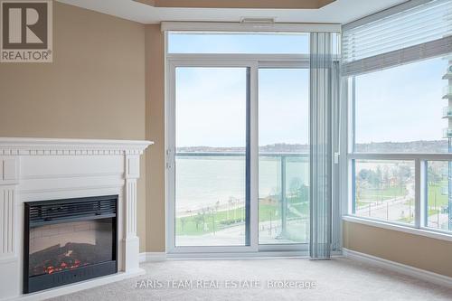 907 - 33 Ellen Street, Barrie, ON - Indoor With Fireplace