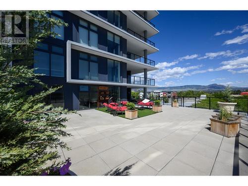 485 Groves Avenue Unit# 402, Kelowna, BC - Outdoor