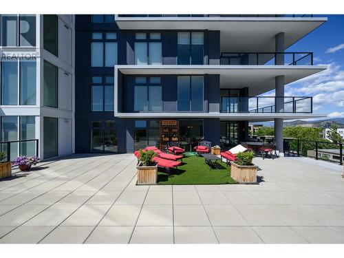 485 Groves Avenue Unit# 402, Kelowna, BC - Outdoor