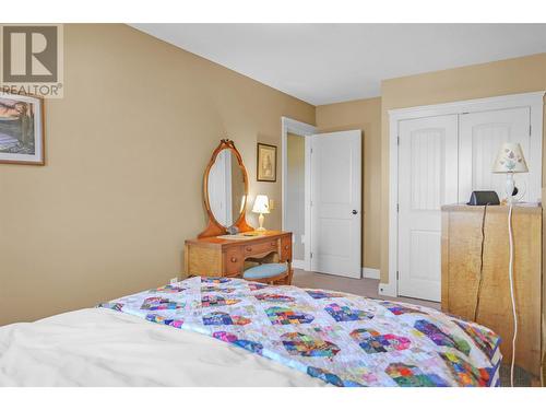 1625 Merlot Drive, West Kelowna, BC - Indoor Photo Showing Bedroom