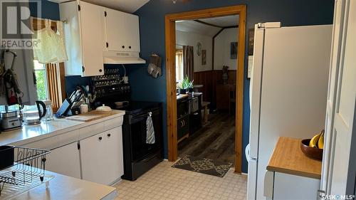 295 1St Street N, Christopher Lake, SK - Indoor Photo Showing Kitchen