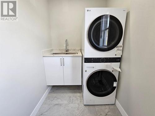 3559 Goldie Way Lot# 2, West Kelowna, BC - Indoor Photo Showing Laundry Room