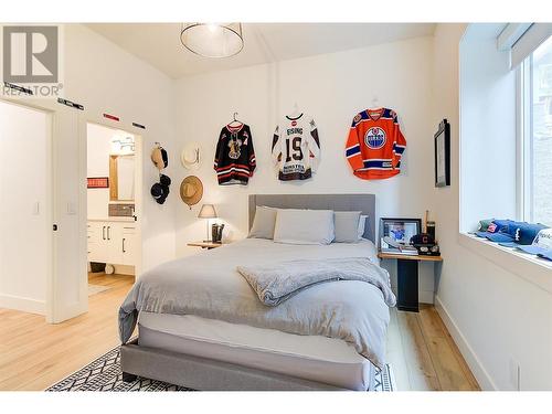 2489 Tallus Heights Drive, West Kelowna, BC - Indoor Photo Showing Bedroom