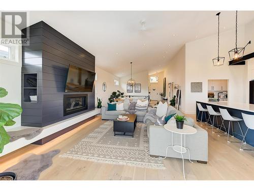 2489 Tallus Heights Drive, West Kelowna, BC - Indoor Photo Showing Living Room With Fireplace