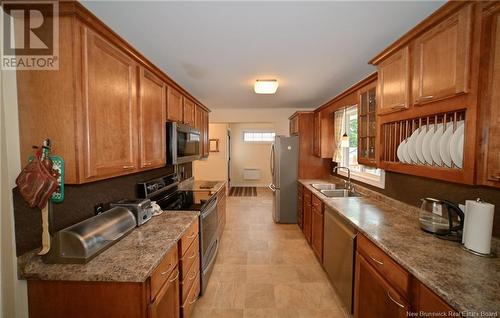 131 Hemlock Avenue, Fredericton, NB - Indoor Photo Showing Kitchen With Double Sink