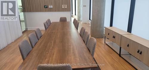 309 - 3100 Keele Street, Toronto (Downsview-Roding-Cfb), ON - Indoor Photo Showing Dining Room