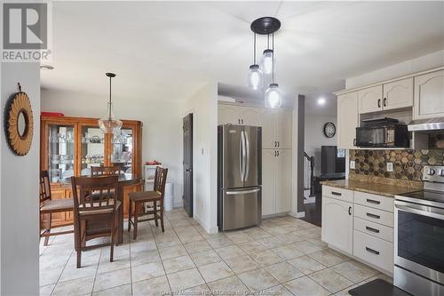 42 Martindale Drive, Moncton, NB - Indoor Photo Showing Kitchen With Stainless Steel Kitchen