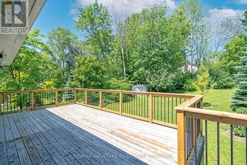 32 Oakdene Crescent, Kawartha Lakes, ON - Outdoor With Deck Patio Veranda