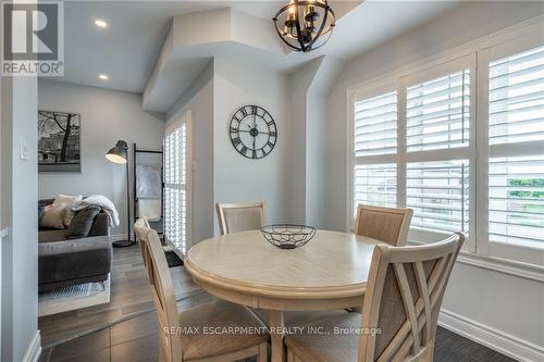 81 Echovalley Drive, Hamilton, ON - Indoor Photo Showing Dining Room