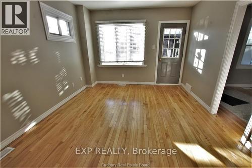 382 Mabel Avenue, Greater Sudbury, ON - Indoor Photo Showing Other Room