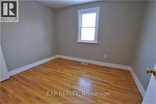 382 Mabel Avenue, Greater Sudbury, ON - Indoor Photo Showing Other Room