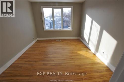 382 Mabel Avenue, Greater Sudbury, ON - Indoor Photo Showing Other Room
