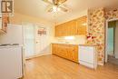 61 Oakley Park Square, Barrie, ON  - Indoor Photo Showing Kitchen 