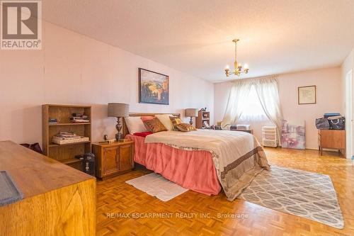 340 Erin Street, Oakville, ON - Indoor Photo Showing Bedroom