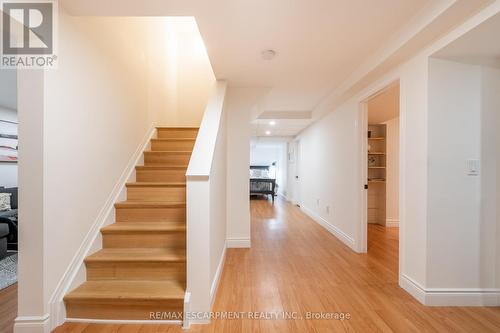 2451 Overton Drive, Burlington, ON - Indoor Photo Showing Other Room