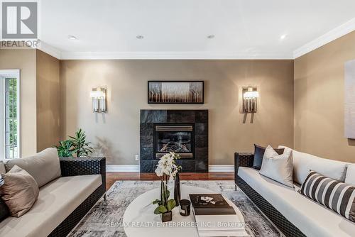 1421 Indian Grove, Mississauga, ON - Indoor Photo Showing Living Room With Fireplace