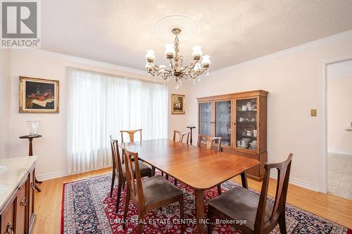 2536 Jarvis Street, Mississauga, ON - Indoor Photo Showing Dining Room