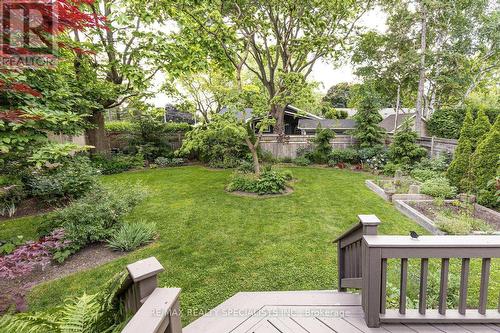 2067 Deyncourt Drive, Burlington, ON - Outdoor With Deck Patio Veranda With Backyard