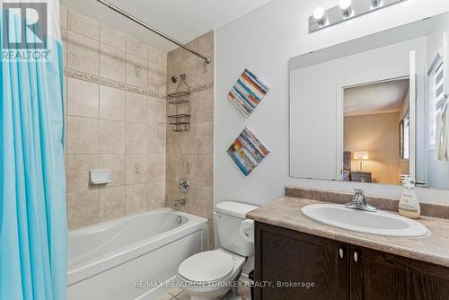 2232 Nevils Street, Innisfil, ON - Indoor Photo Showing Bathroom
