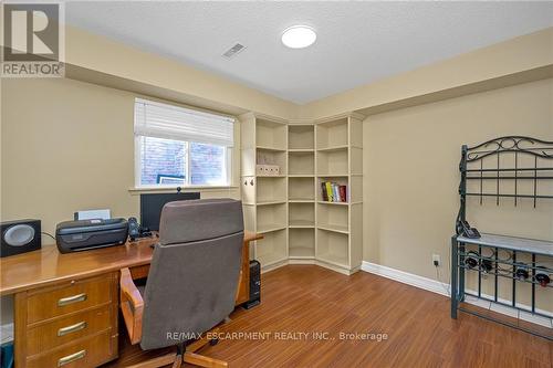 2405 Amblecote Lane, Burlington, ON - Indoor Photo Showing Office