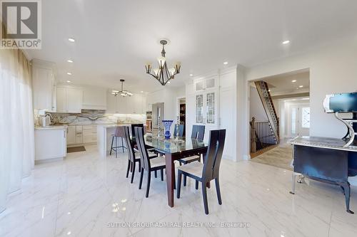 7205 19Th Side Road, King, ON - Indoor Photo Showing Dining Room