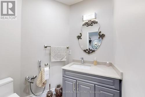 7205 19Th Side Road, King, ON - Indoor Photo Showing Bathroom