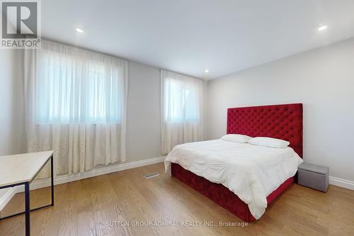 7205 19Th Side Road, King, ON - Indoor Photo Showing Bedroom