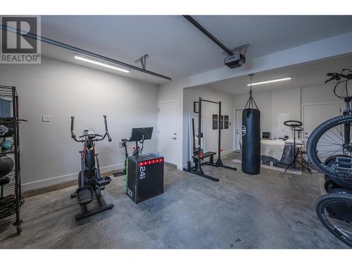 264 Douglas Avenue, Penticton, BC - Indoor Photo Showing Gym Room