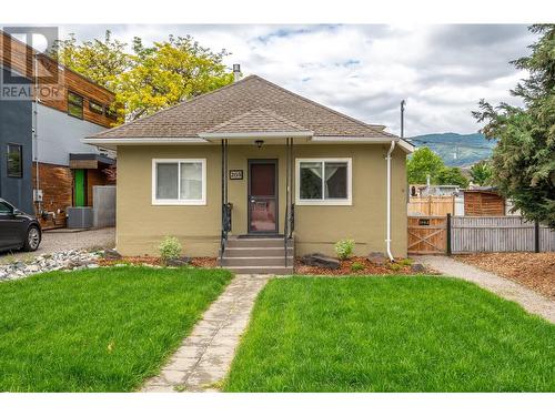 264 Douglas Avenue, Penticton, BC - Outdoor