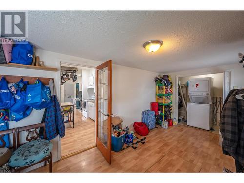 264 Douglas Avenue, Penticton, BC - Indoor Photo Showing Other Room