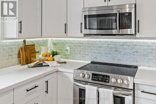 42 Darlington Boulevard, Clarington, ON - Indoor Photo Showing Kitchen