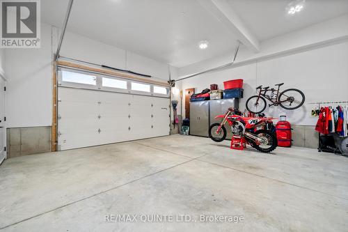 274 Ontario Street, Brighton, ON - Indoor Photo Showing Garage