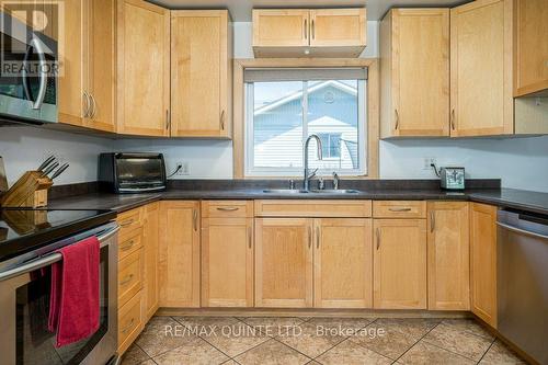 348 River Street W, Tweed, ON - Indoor Photo Showing Kitchen With Double Sink