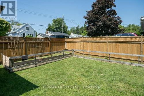 348 River Street W, Tweed, ON - Outdoor